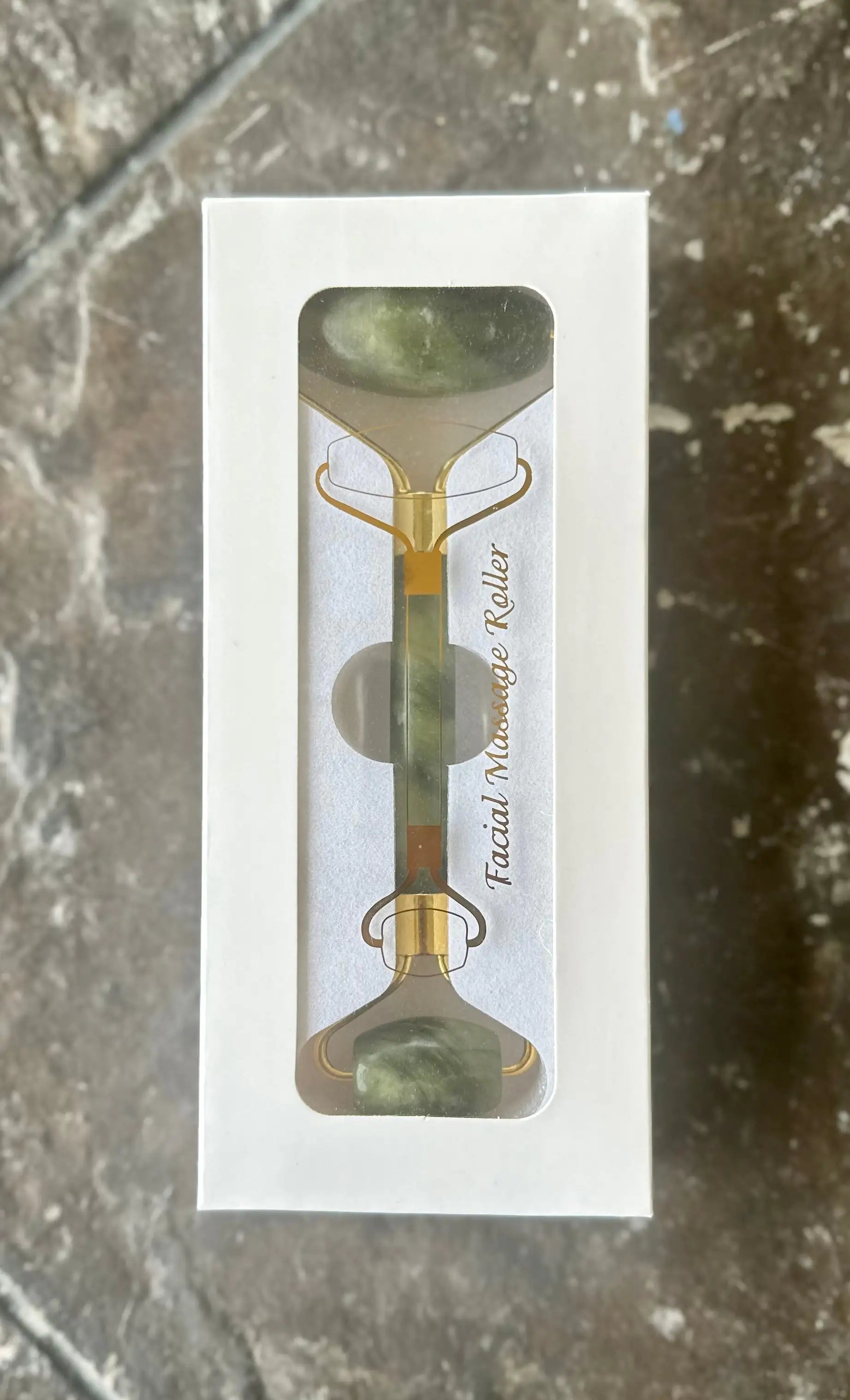 Jade Facial Roller | Face Massage Roller | Alvero